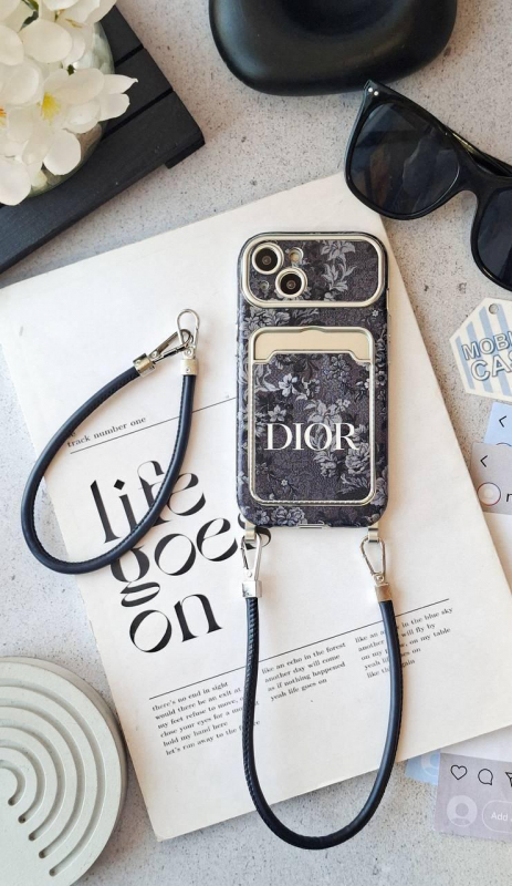 قاب گوشی جاکارتی دارPurple Dior
