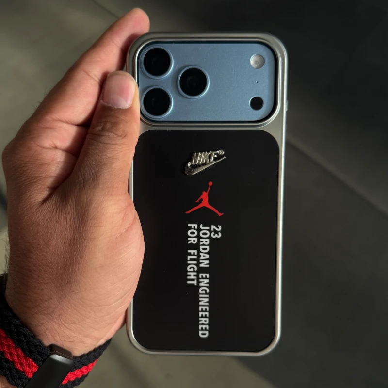 قاب گوشی آیفون jordan nike engineered