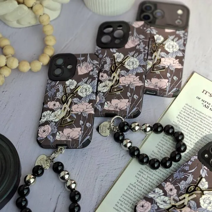 قاب گوشی آیفون گل کبریتی به همراه آویز