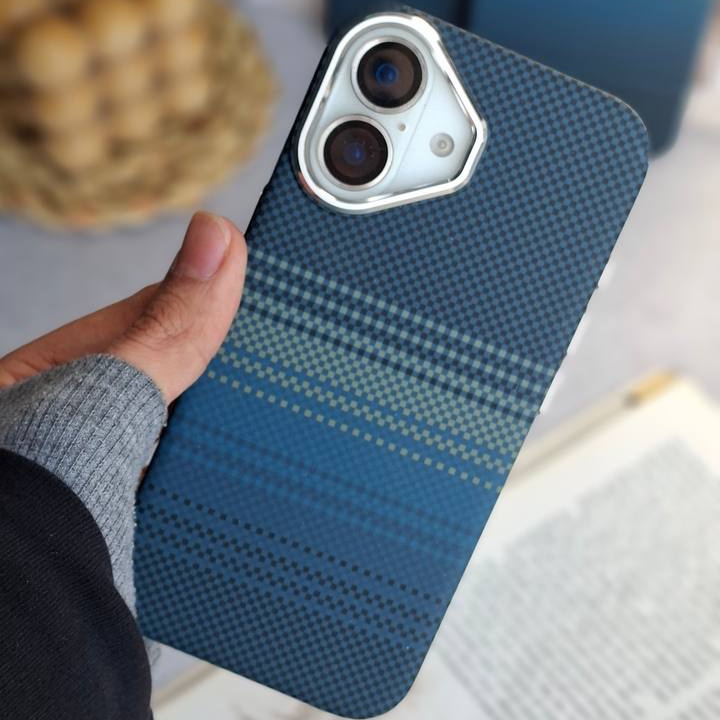 قاب گوشی pc carbon