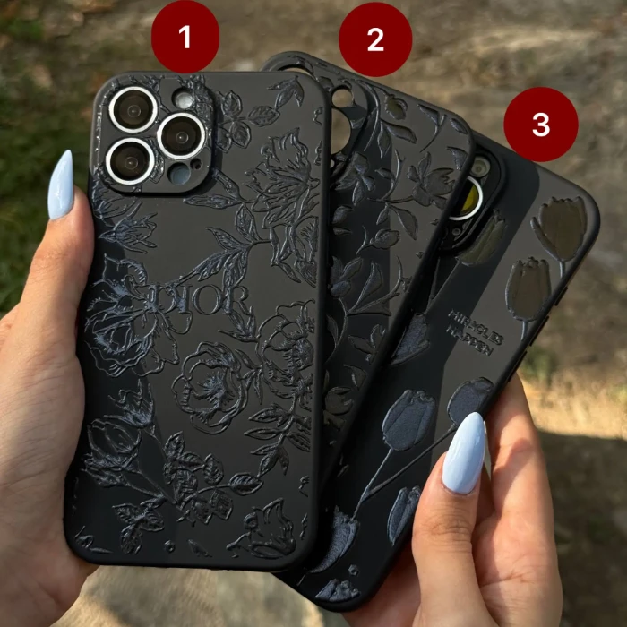 قاب گوشی Black Floral( مدت آماده شده 3 روز کاری)